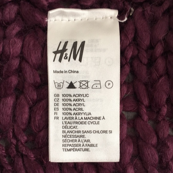 NWT H&M Burgundy Nubby Yarn Infinity Knit Snood Scarf, 24" x 15" ♥️ - Picture 8 of 12